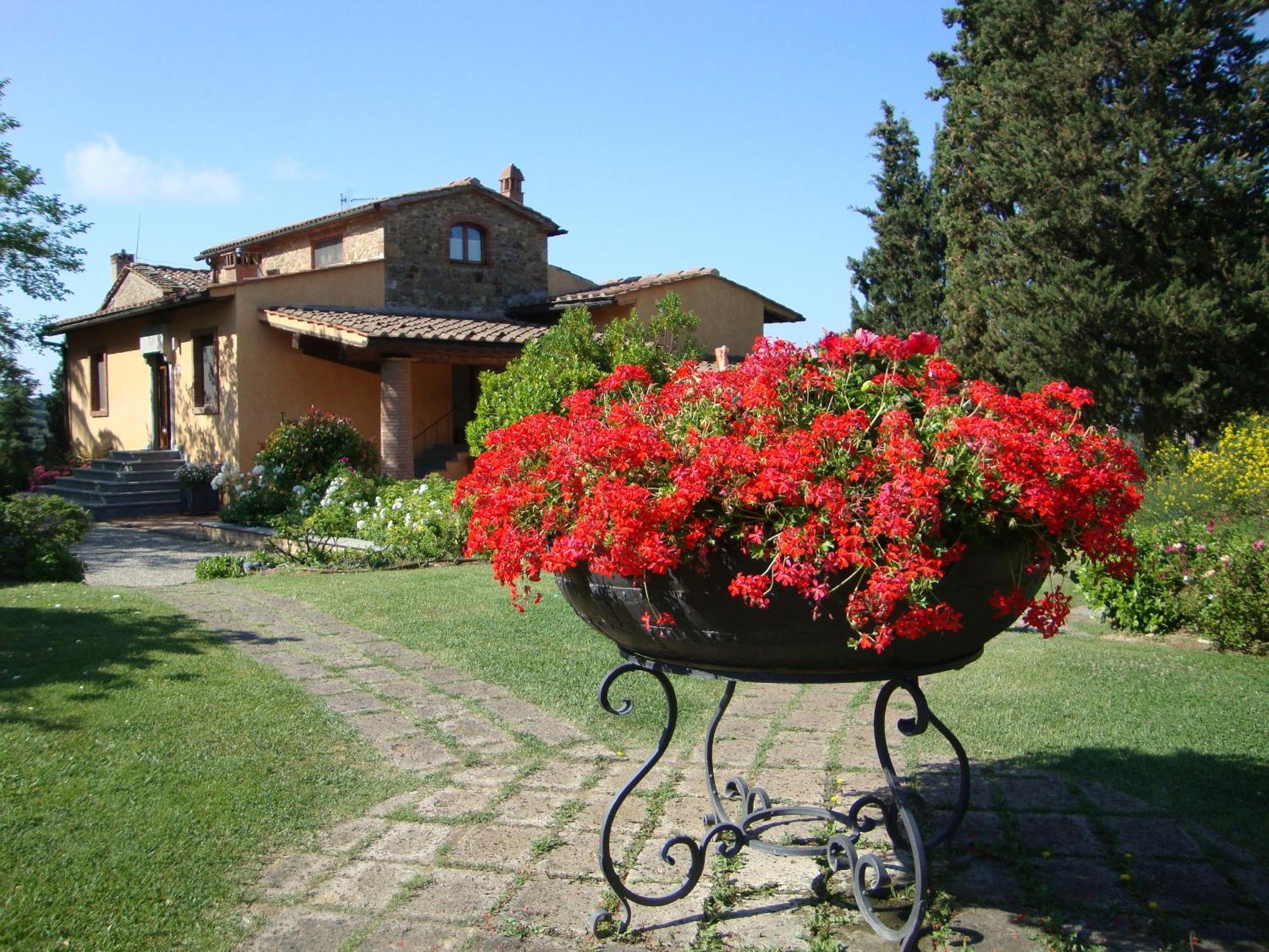 Al Gelso Bianco Aparthotel Sant'Appiano Bagian luar foto
