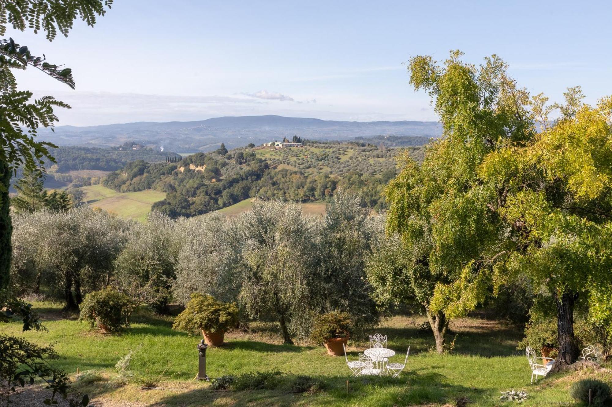 Al Gelso Bianco Aparthotel Sant'Appiano Bagian luar foto