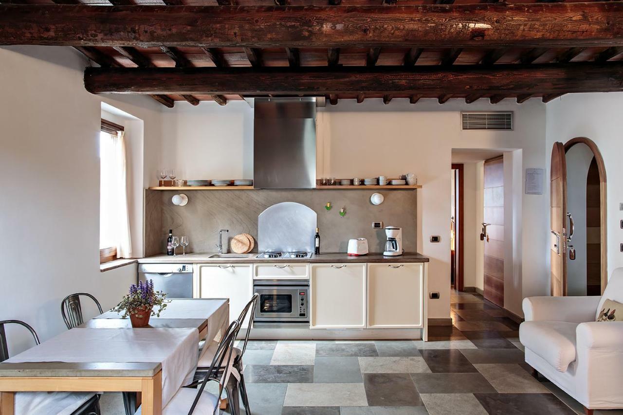 Al Gelso Bianco Aparthotel Sant'Appiano Bagian luar foto
